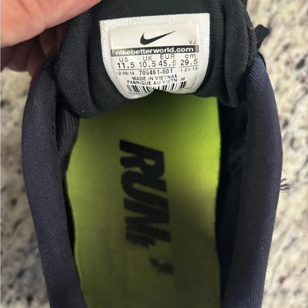 NIKE LUNARTEMPO 